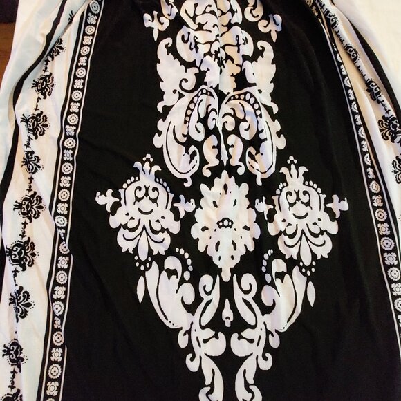 Maxi Beach Cover-Up Dress, Black and White, MAJORA, Size M - Picture 4 of 8